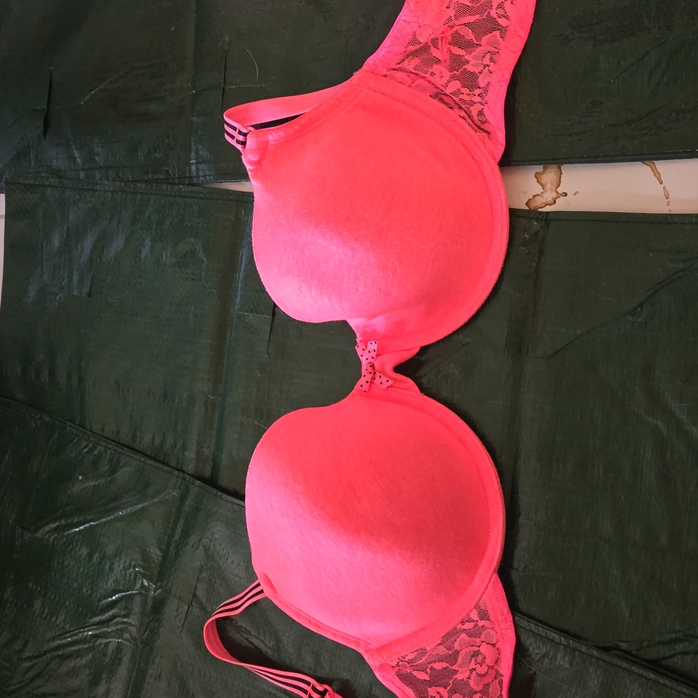 Bra